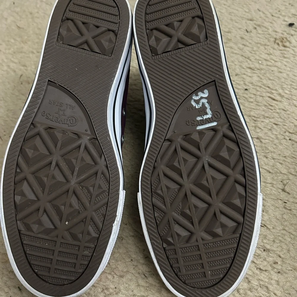 Converse x Zumiez 100k 2026 Burgundy Platform Sneakers - Picture 6 of 9